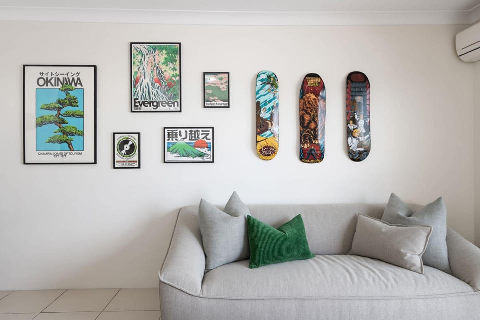 Living room, Decorative detail, Seating area, air conditioner