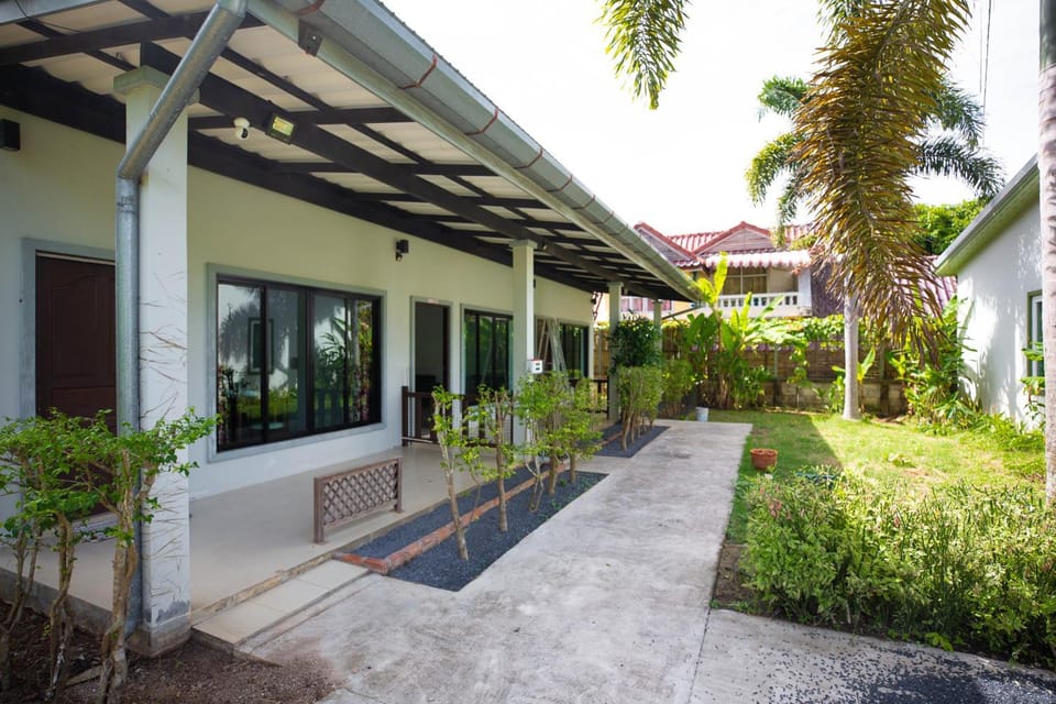 Property building, Spring, Garden