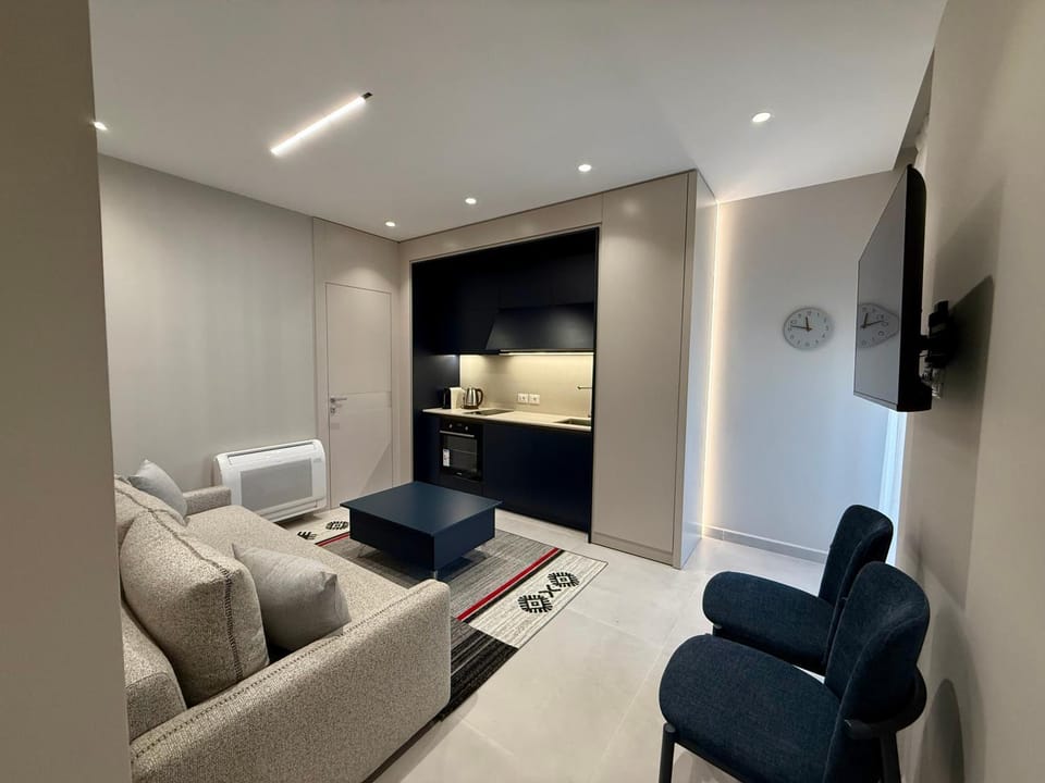 TV and multimedia, Seating area