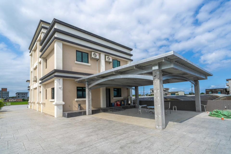 Property building, Patio