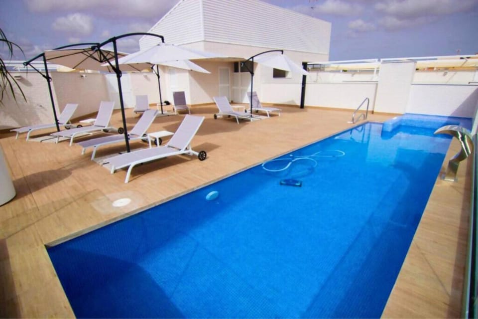 Day, Pool view, Swimming pool, sunbed