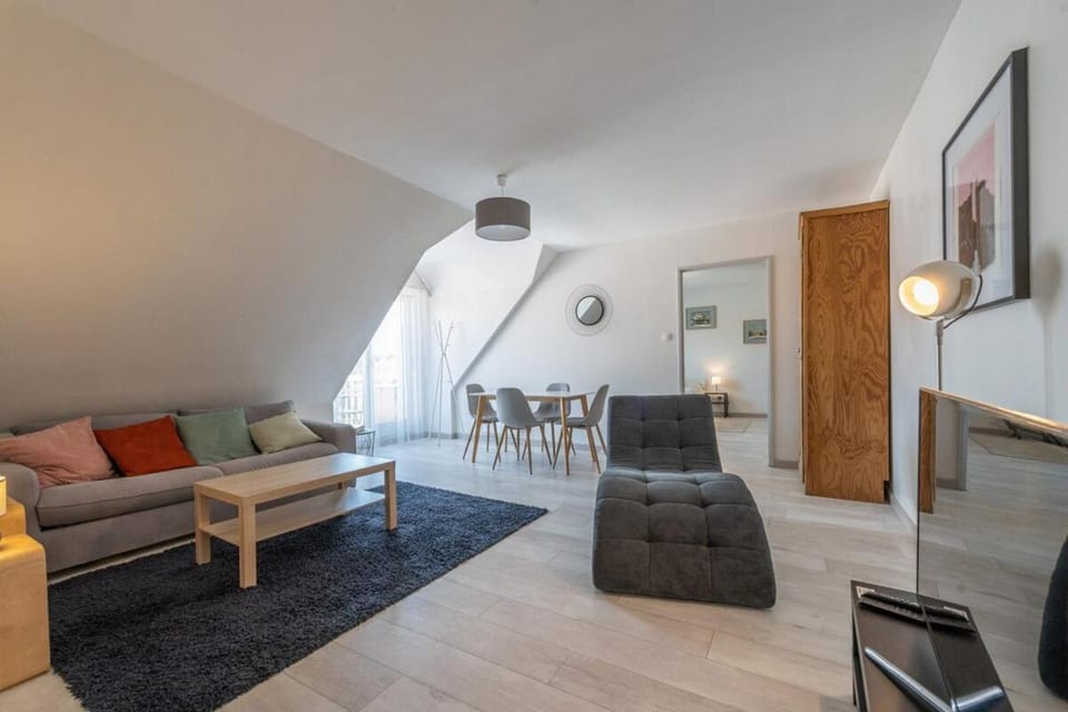 Bel appartement au centre Colmar stationnement Apartment in Colmar