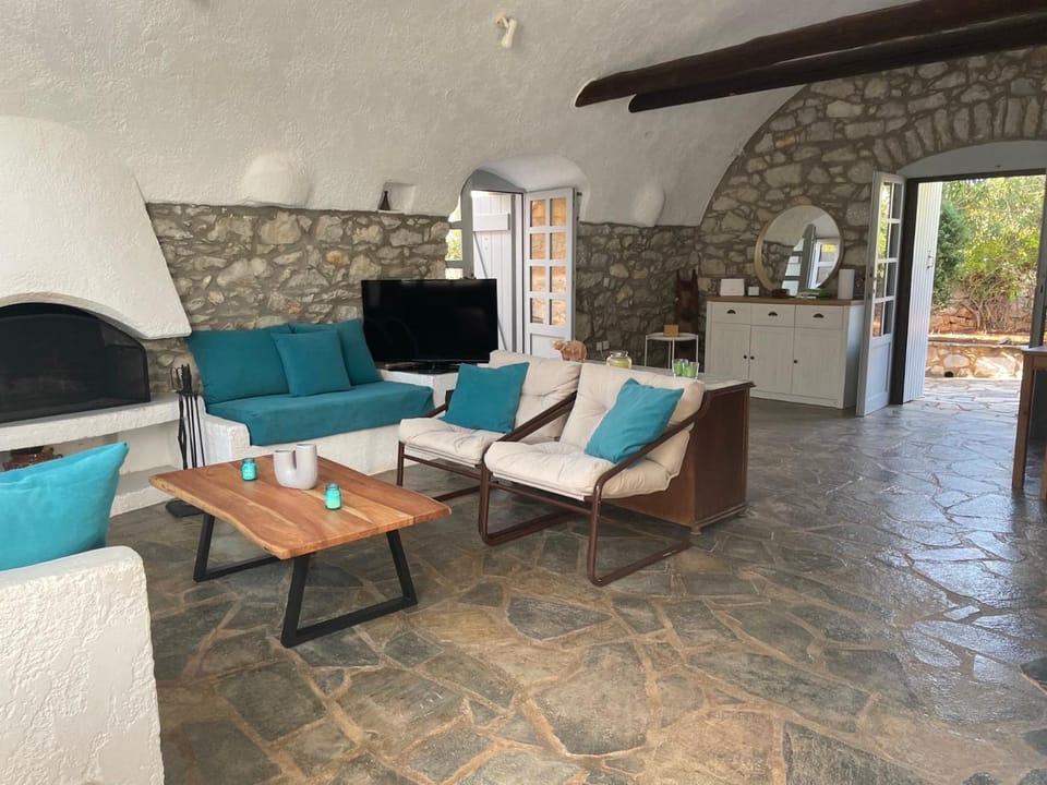 Rose Home House in Peloponnese Region