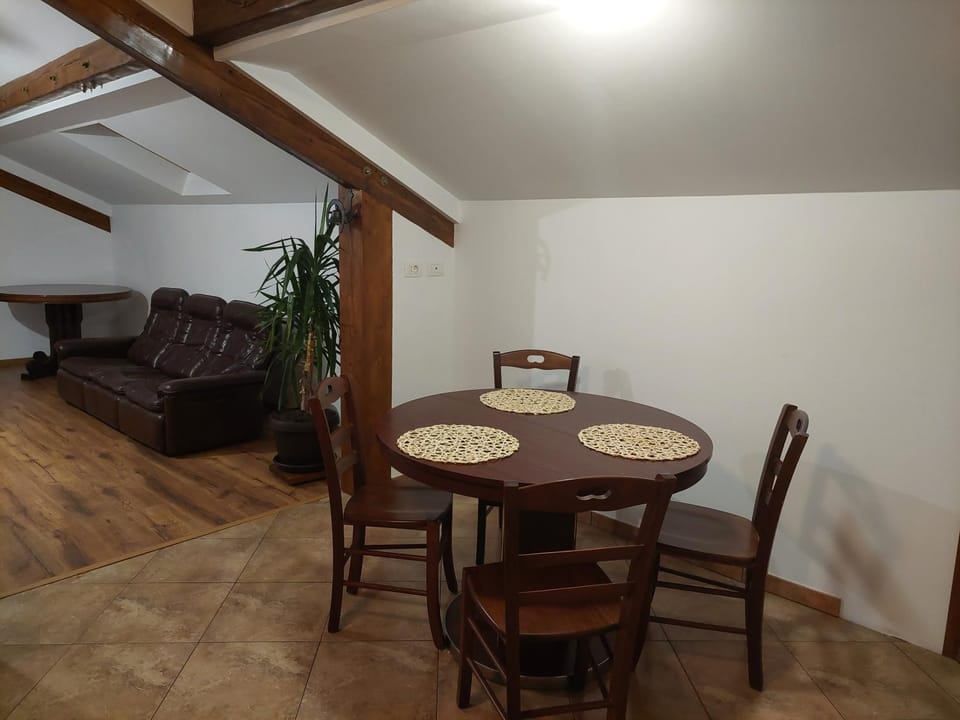 ANNA Home Apartment in Craiova