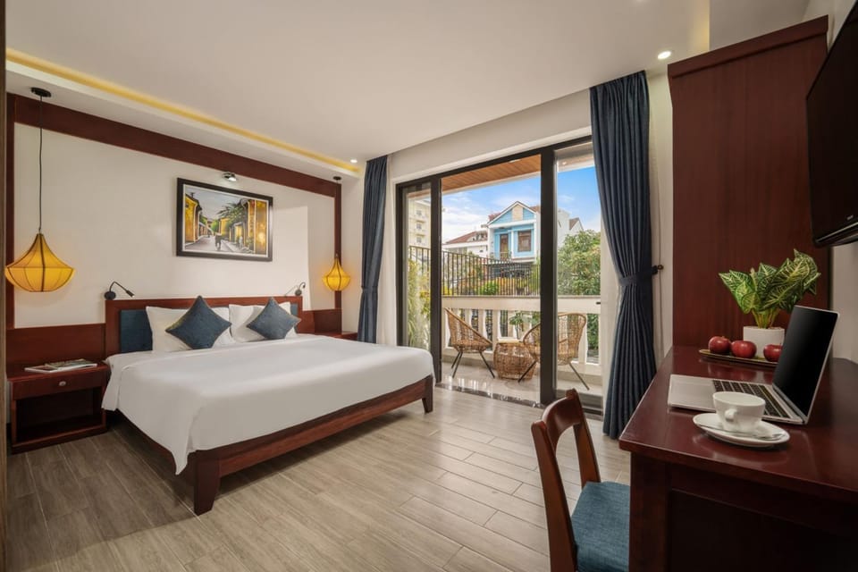 Bed, Coffee/tea facilities, View (from property/room), Balcony/Terrace, Photo of the whole room, Bedroom