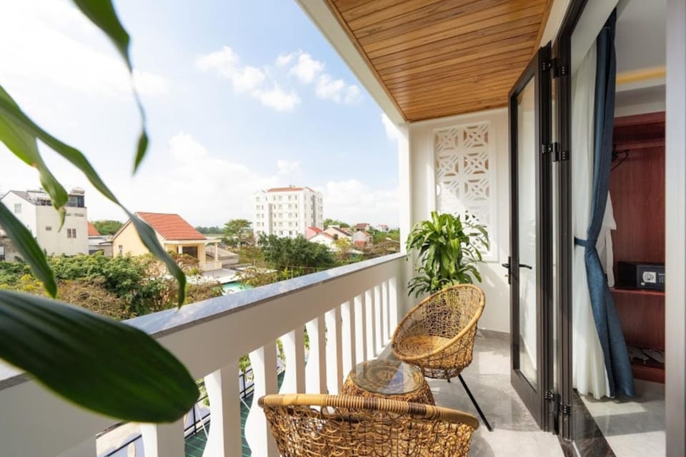 Property building, Patio, Day, View (from property/room), Balcony/Terrace, Living room, Seating area