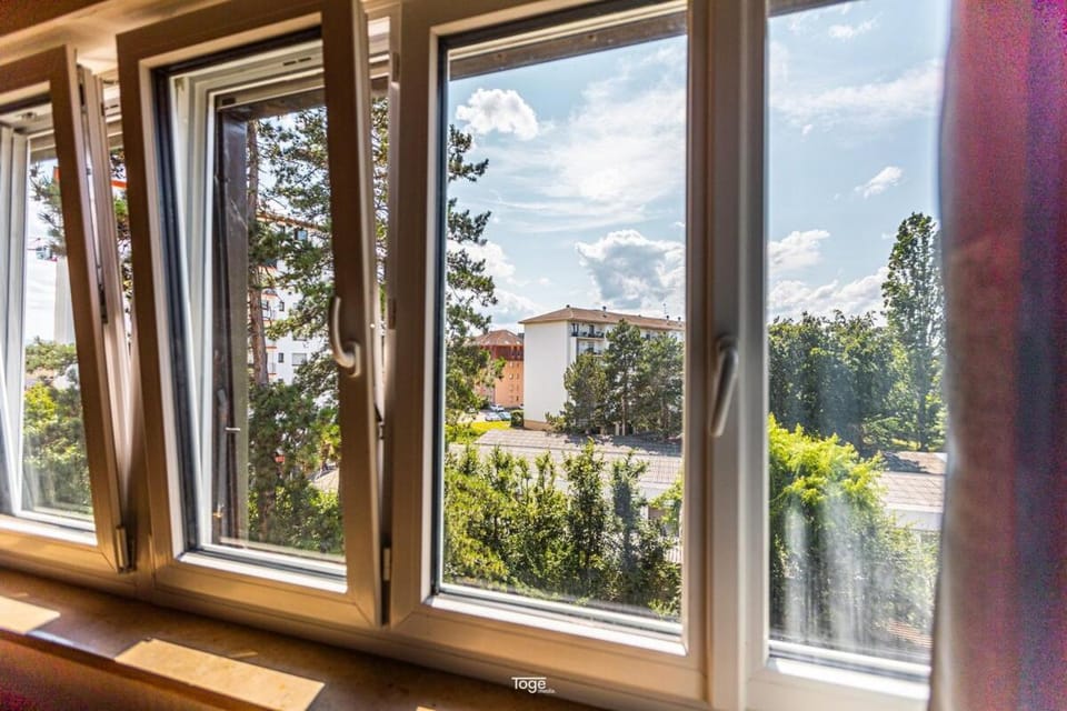 Beautiful apartment close to Basel with parking Apartment in Weil am Rhein