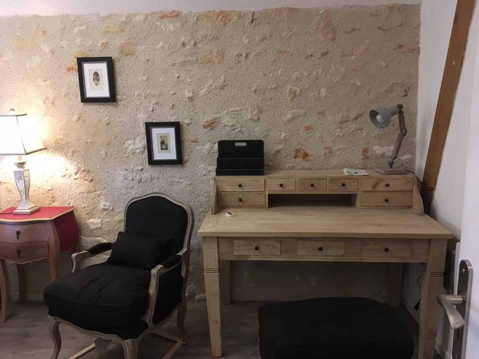 Les Colonnes De Chanteloup Bed and Breakfast in Amboise