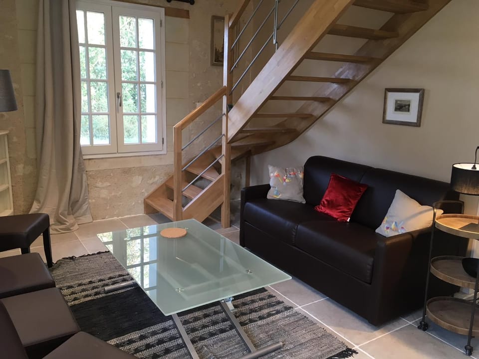 Les Colonnes De Chanteloup Bed and Breakfast in Amboise