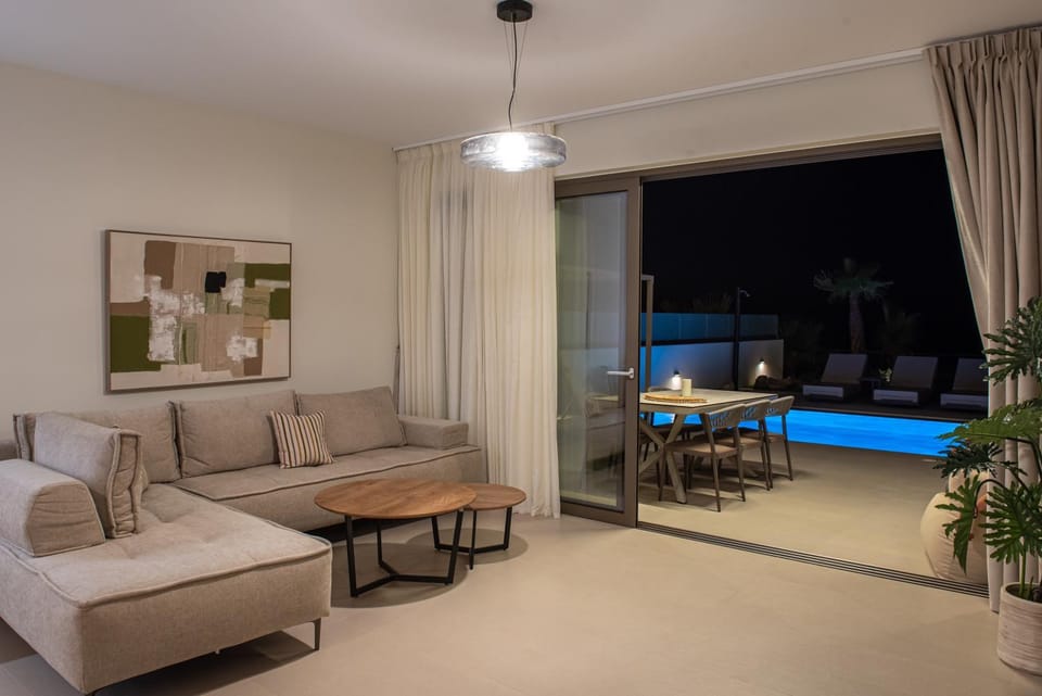 Night, Balcony/Terrace, Living room, Swimming pool