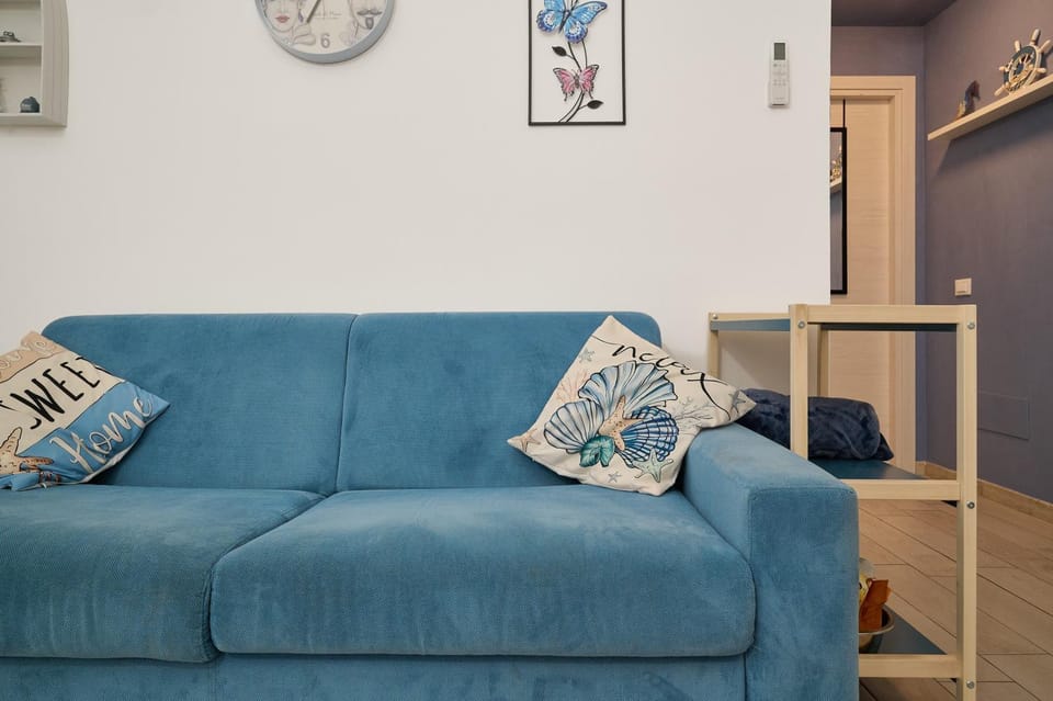 Blue House Apartment in Follonica