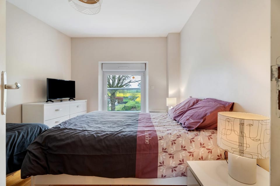 Living room, Bedroom