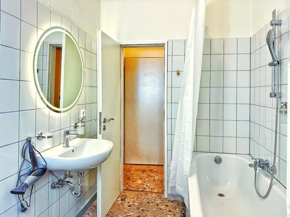 Bathroom, Decorative detail, Bath, hair dryier