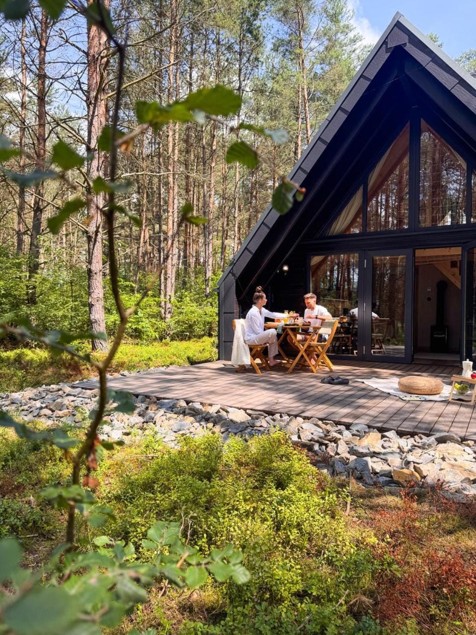 Property building, Day, Natural landscape, Garden view