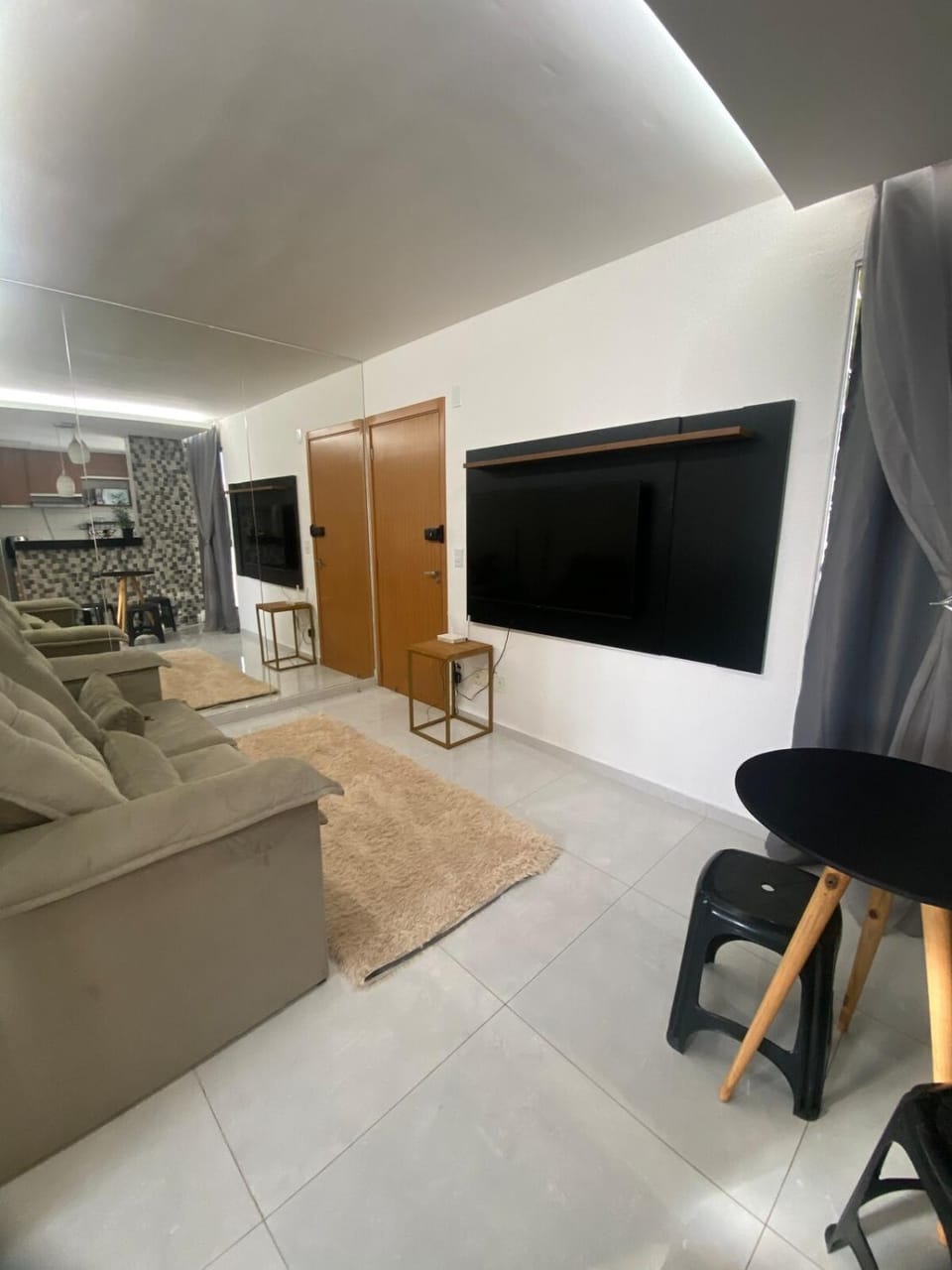 Lindo apto com portaria 24h, região central, longa e curta temporada Apartment in Lagoa Santa