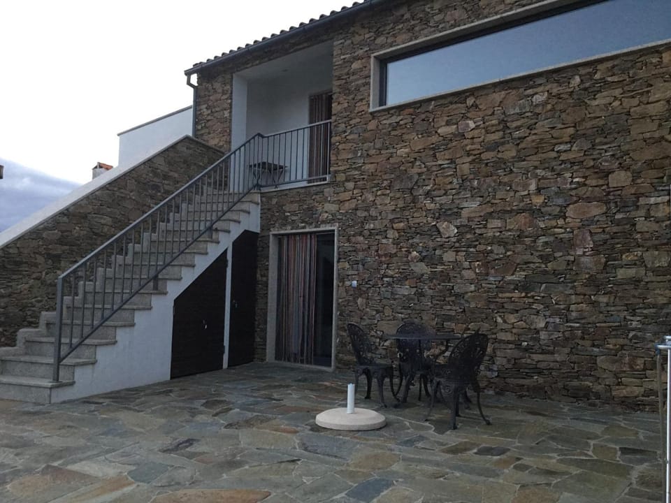 Casas do Bairrinho Country House in Castile and León