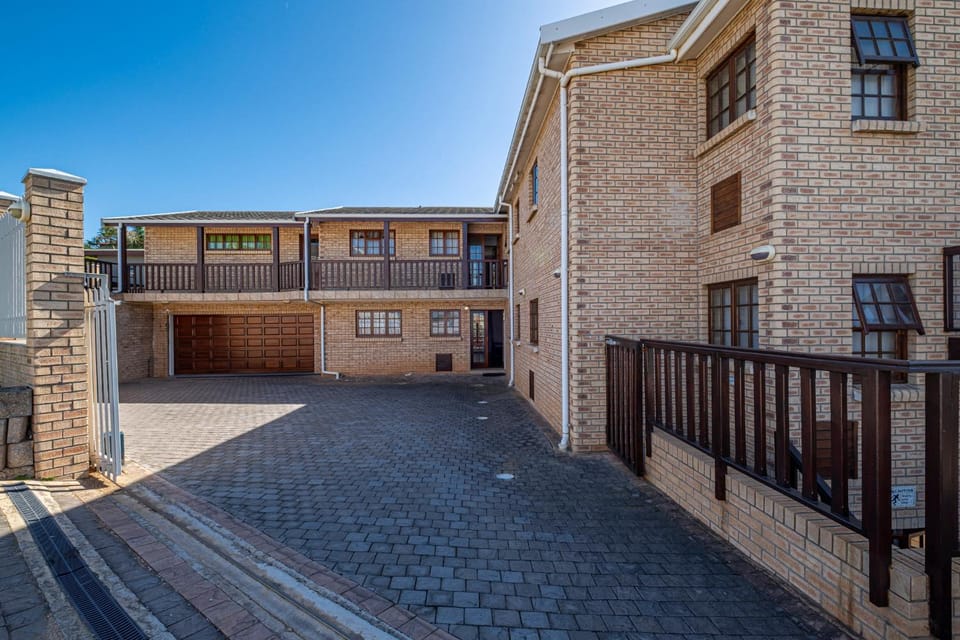 Property building, Street view