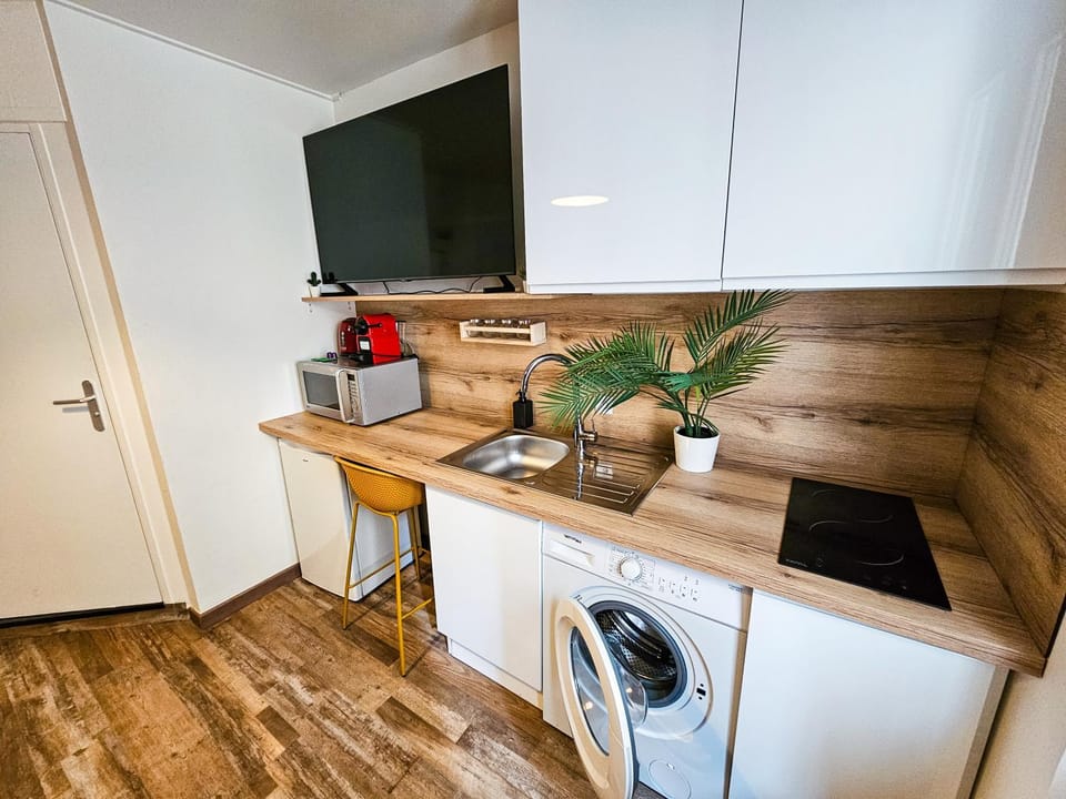 Candy - People's Square - Netflix Apartment in Saint-Étienne