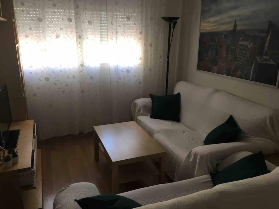 Apartamento Princesa-Huelin Estacion AVE 10 min Apartment in Malaga