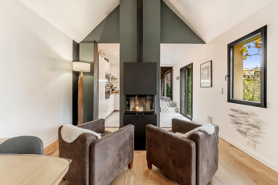Les Marquises large renovated house with garden House in St-Malo