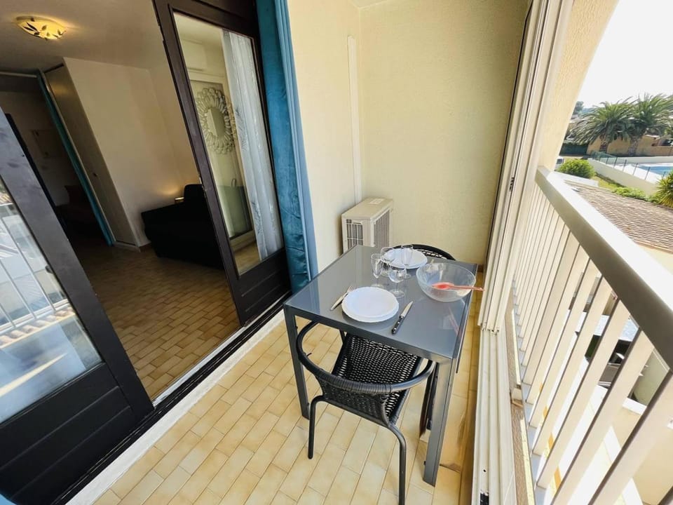 Apt Studio 2 couchages CAP D'AGDE NATURISME Apartment in Agde
