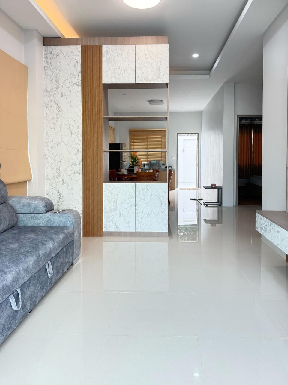 Communal lounge/ TV room, Living room, Photo of the whole room, Seating area, air conditioner