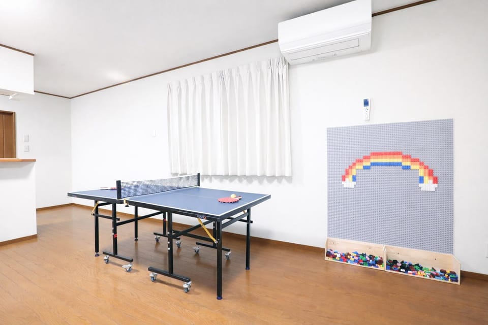 Table tennis