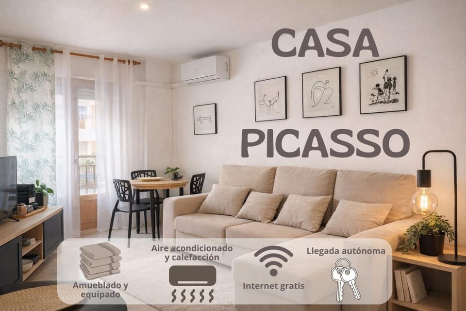 TV and multimedia, Living room, Seating area, air conditioner