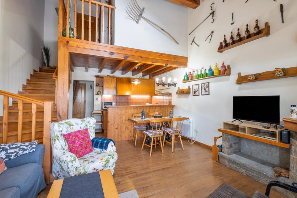 Property building, Living room