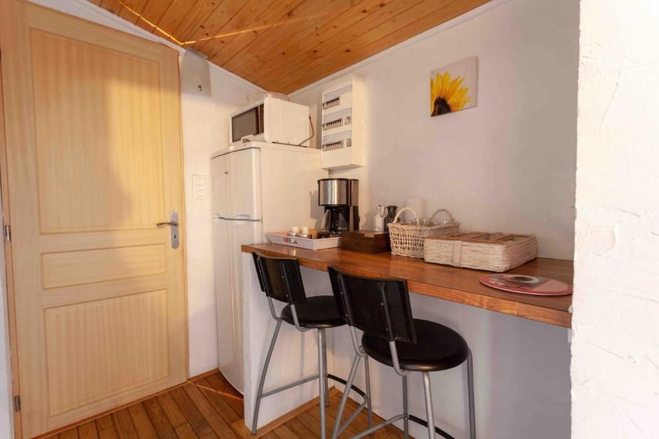 charmante maisonnette & jardin non clos proche forêt Apartment in Île-de-France