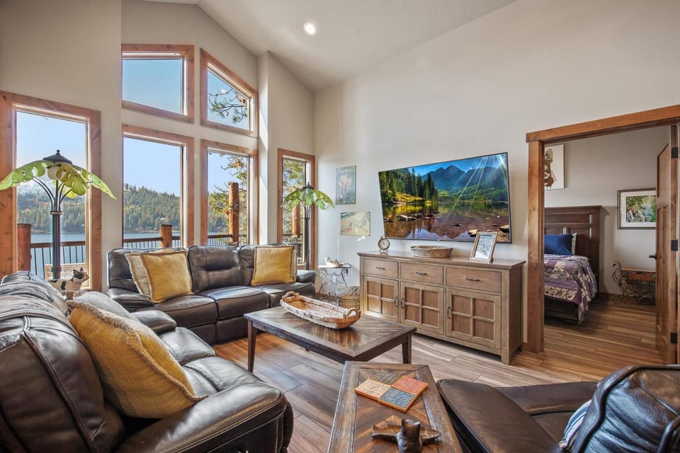 Rockford Bay Beauty Coeur d' Alene ID House in Kootenai County