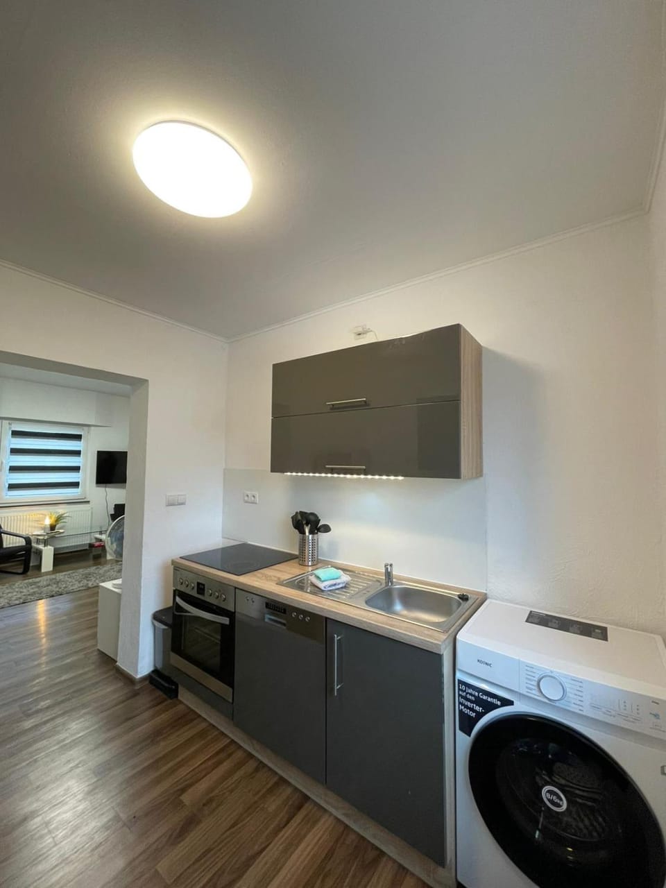 Kitchen or kitchenette, washing machine, washing machine, washing machine, kitchen, kitchen