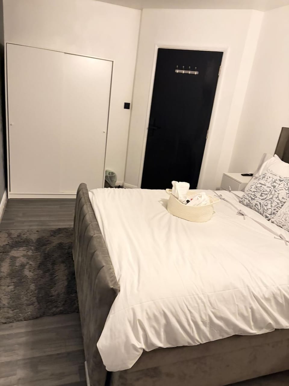 Bed, Bedroom, wardrobe