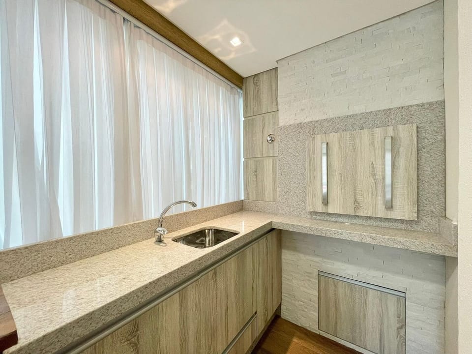 292 Street Meia Praia 3 Suites near the Sea AT007 Apartment in Porto Belo