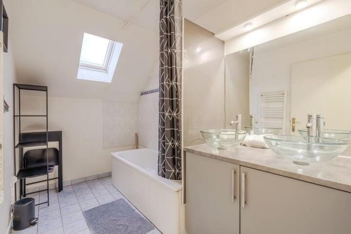 Private House 8Pers - 7min Disney Apartment in Magny-le-Hongre