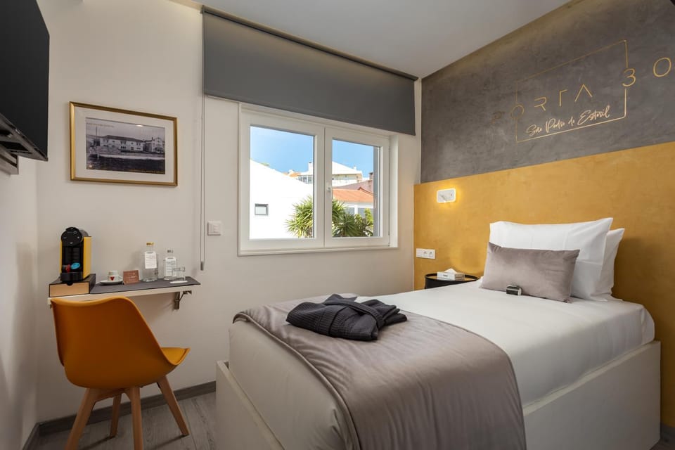 Bed, TV and multimedia, Coffee/tea facilities