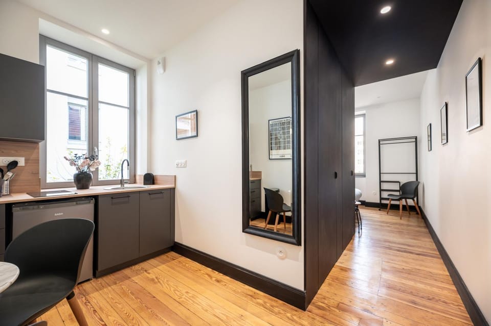 TV and multimedia, Kitchen or kitchenette