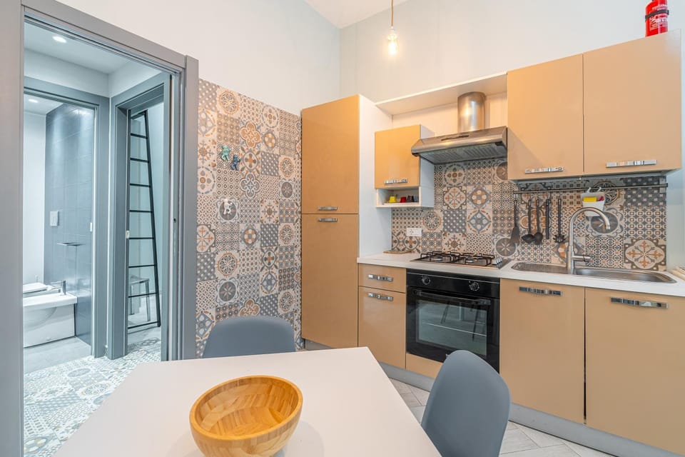 Kitchen or kitchenette, Living room