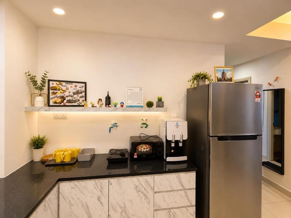 Midvalley southkey Mosaic LeGoSTAY Build Play Stay JB CIQ 2BR8PAX Apartment in Johor Bahru