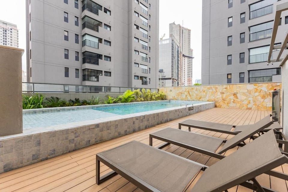 505 AP Brooklin luxo com mezanino e AC Apartment in Sao Paulo City