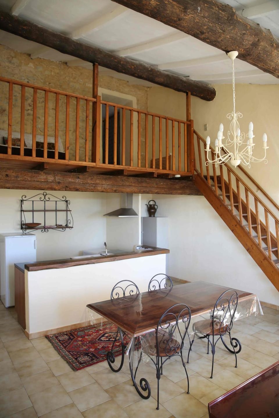 Kitchen or kitchenette, Living room, Seating area, oven, washing machine