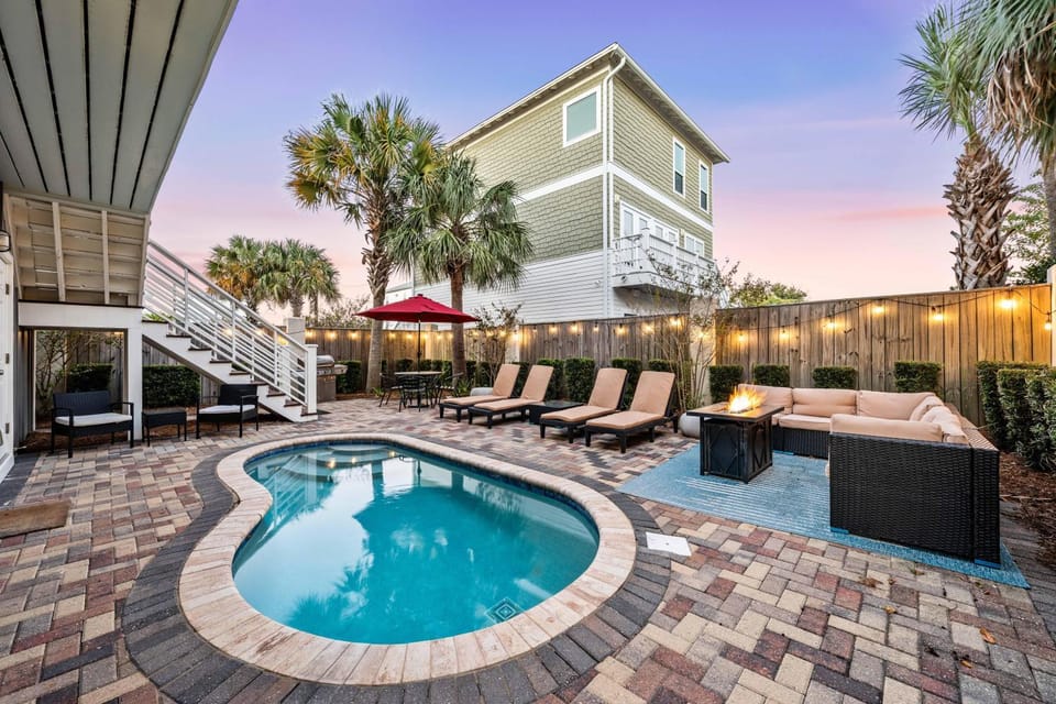 Be Our Guest- Miramar Beach- Golf Cart-Pool House in Miramar Beach