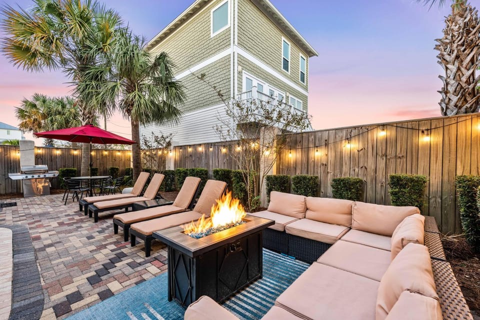 Be Our Guest- Miramar Beach- Golf Cart-Pool House in Miramar Beach