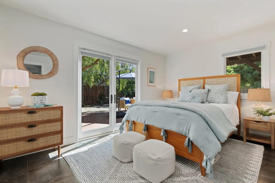 Las Brisas - Ocean Breezes on the Mesa! Villa in Santa Barbara