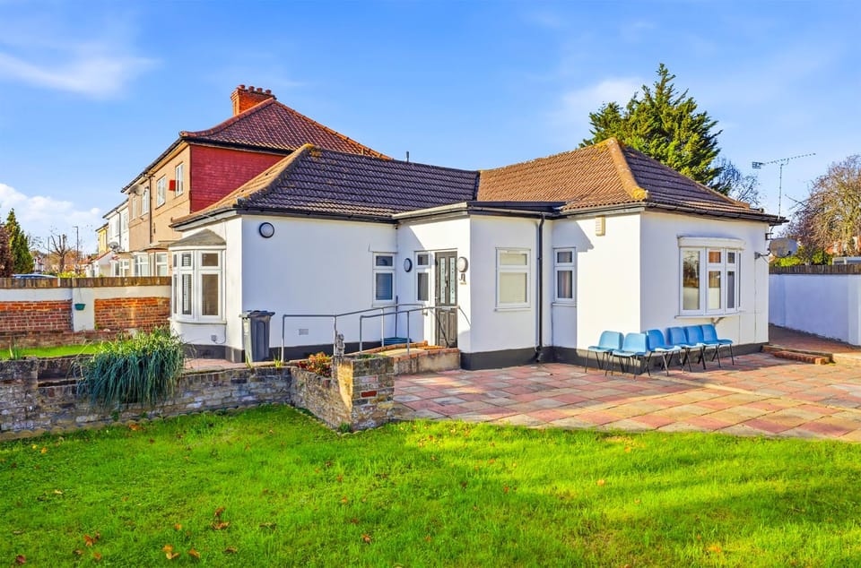Nancy's 3 bedroom house near Heathrow Airport Villa in Isleworth