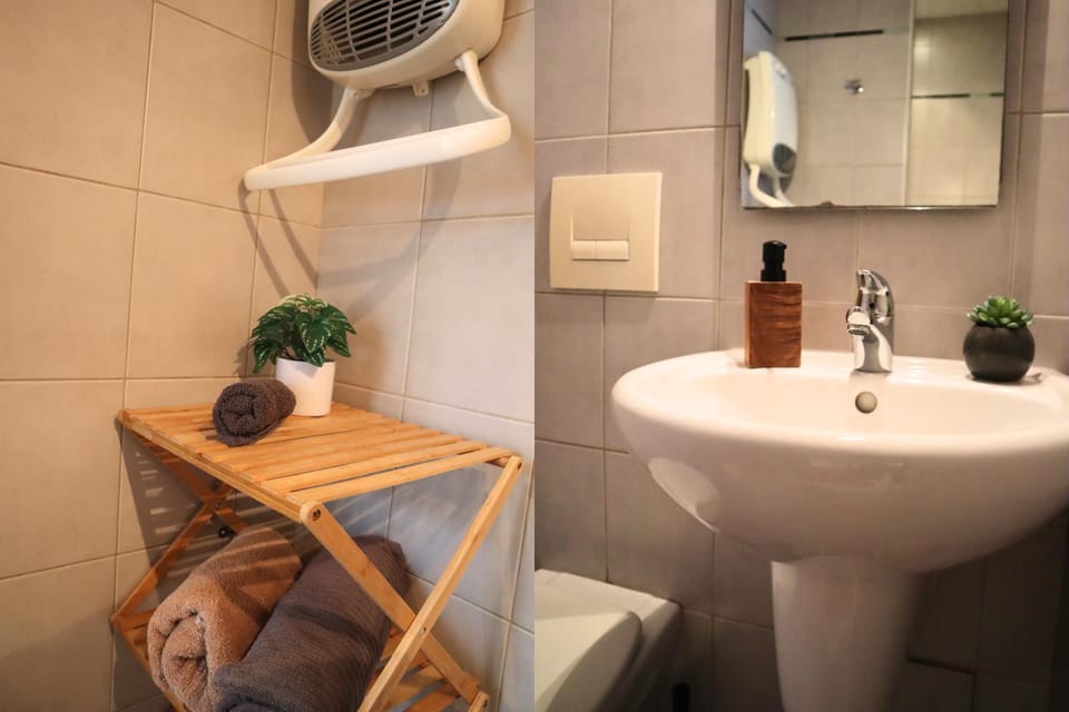 Shower, Toilet, Bathroom, towels, towels