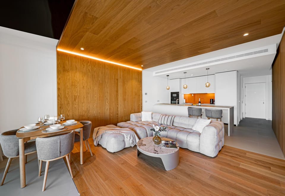 Living room, Seating area, Dining area, kitchen