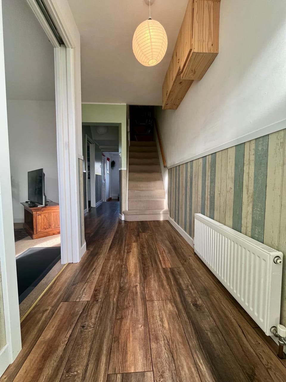 4 bed terraced house in Staple Hill Free Parking Apartment in Bristol