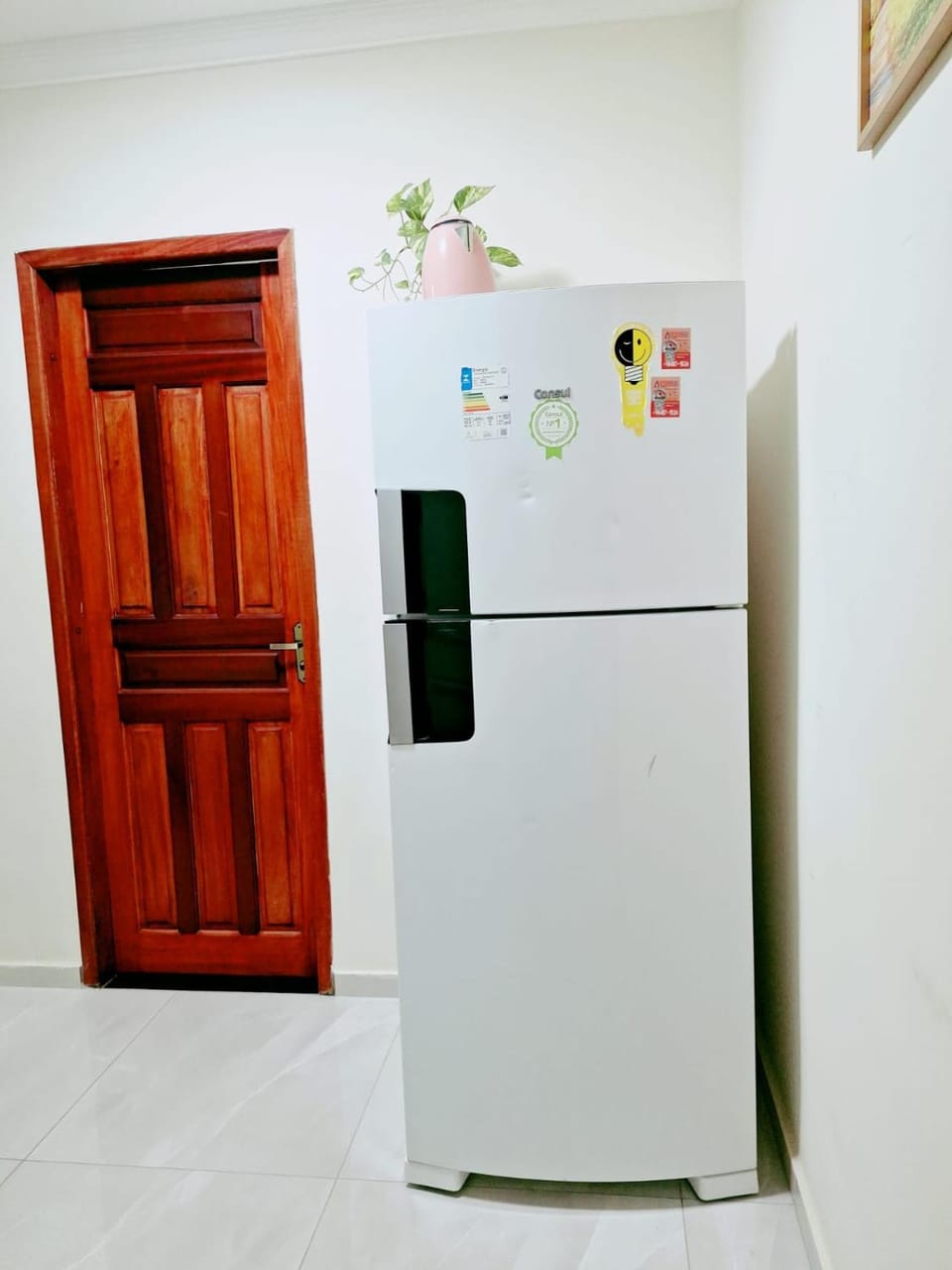 Kitchen or kitchenette, Kitchen or kitchenette