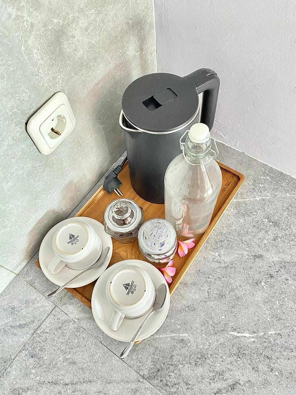 Coffee/tea facilities